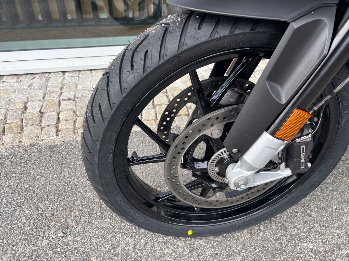 Fahrzeugabbildung BMW R 1250 GS Triple Black 4 Pakete, Sitzheizung