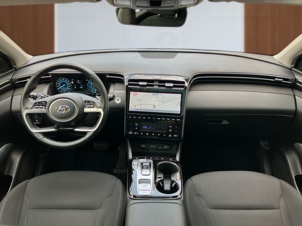 Fahrzeugabbildung Hyundai TUCSON TREND *AHK*SHZ*LHZ*NAVI*CARPLAY*PANO*