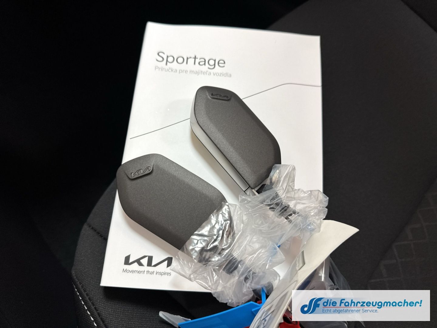 Fahrzeugabbildung Kia Sportage 1.6 T-GDI AWD 7DCT 2-Zonen-Klimaautomat