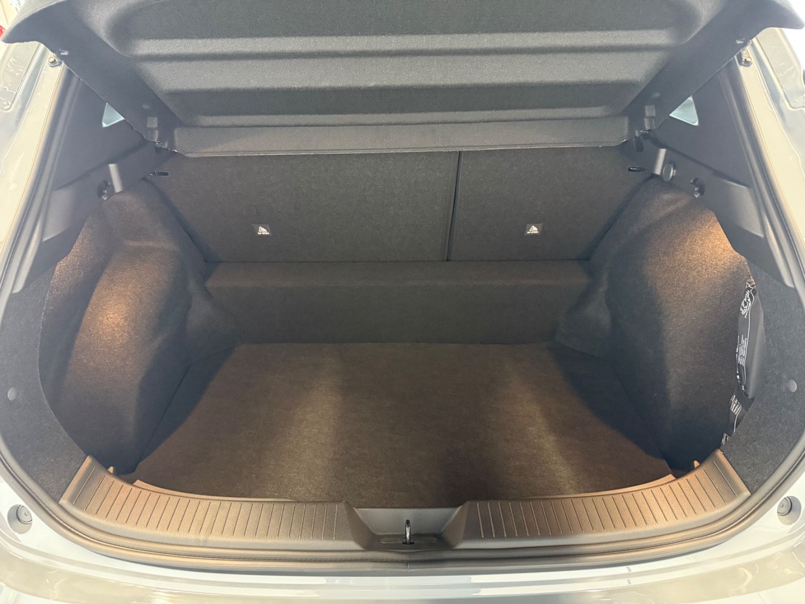 Fahrzeugabbildung Nissan Qashqai Acenta 360° Kamera Navi, Winterpaket.