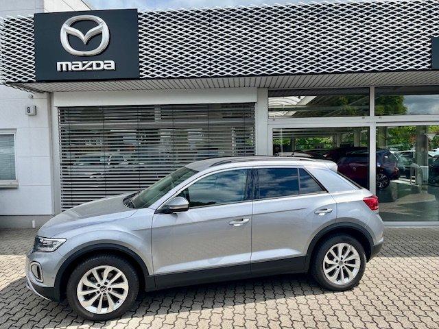 Volkswagen T-ROC Life Anhängerkupplung abnehmbar+Allwetter 