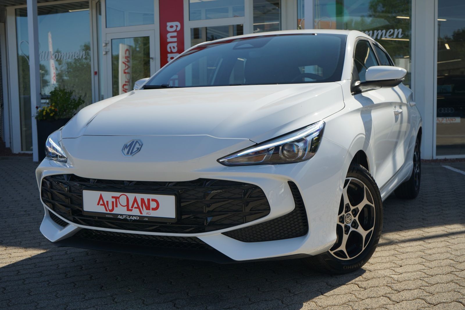 MG3 1.5 Hybrid Comfort Aut. ACC Navi Kamera imagem 2