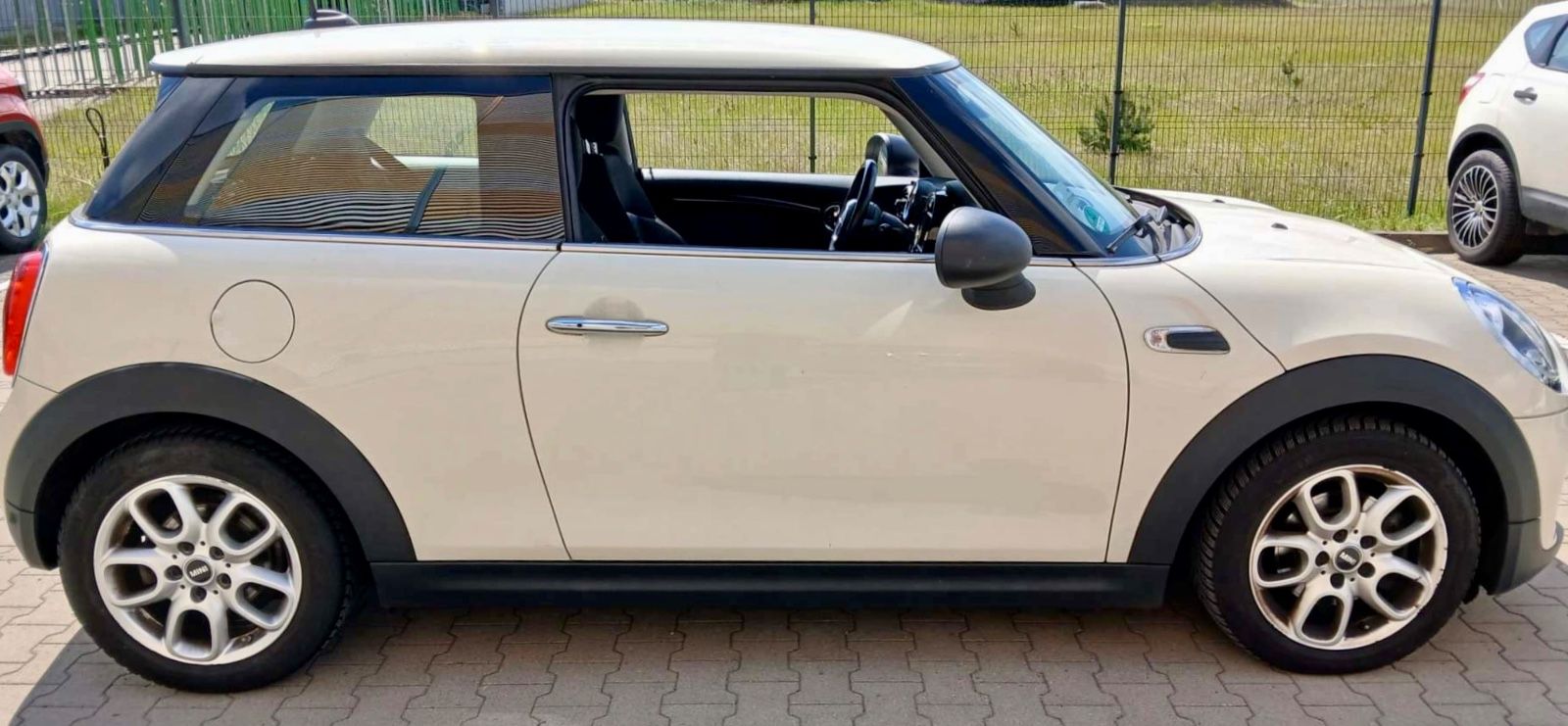 Fahrzeugabbildung MINI ONE *GEPFLEGT*