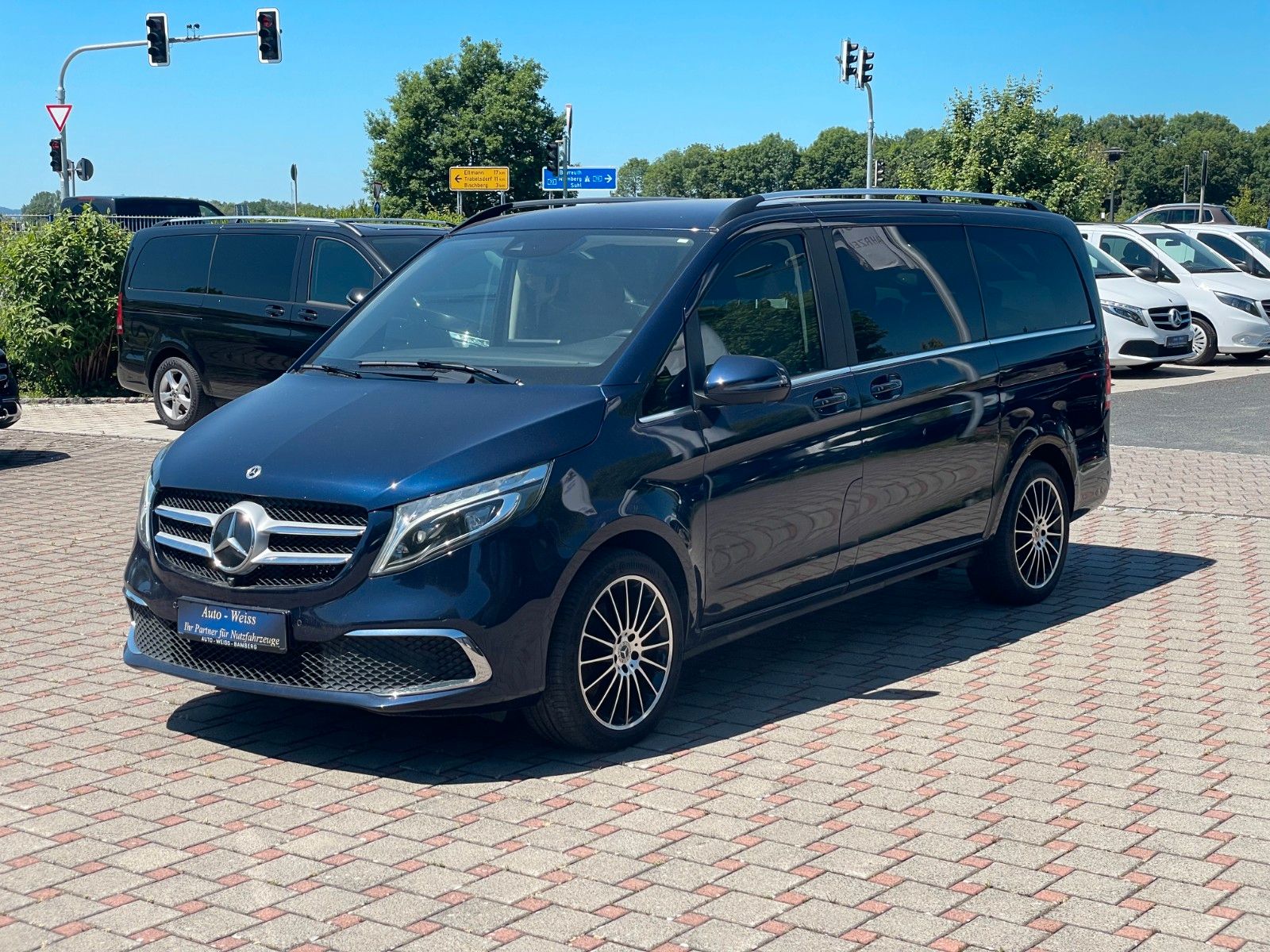 MERCEDES-BENZ V 300.CDI.LANG.4-MATIC.AIRMATIC.EXCLUSIVE.1 HAND