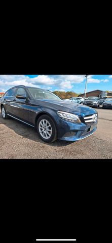 MERCEDES-BENZ Gelöscht. Mercedes-Benz C 180*DCT*Navi*LED...
