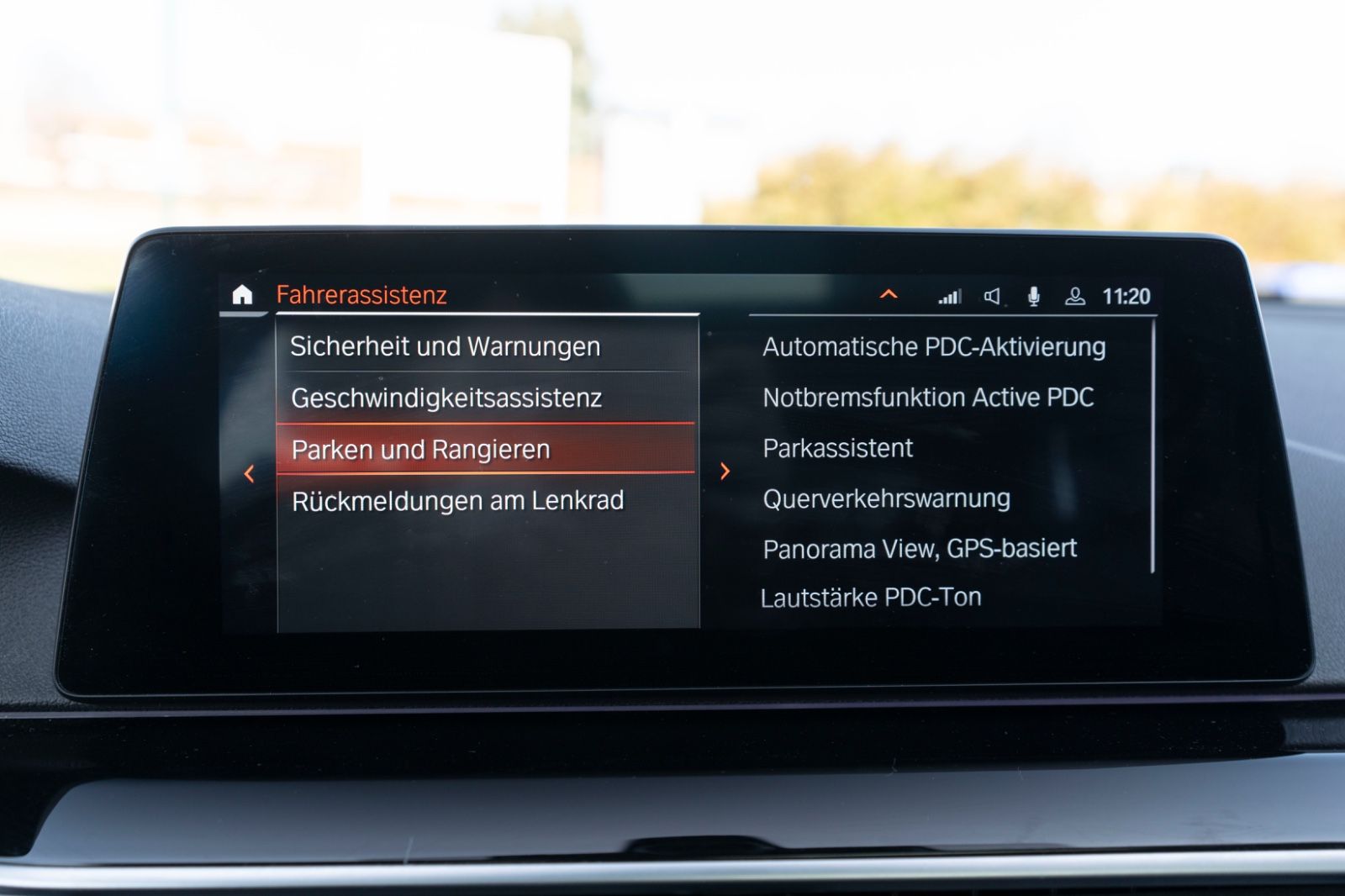 Fahrzeugabbildung BMW 520d xDrive SPORT SHADOW ACC LED H&K 360° TOTW