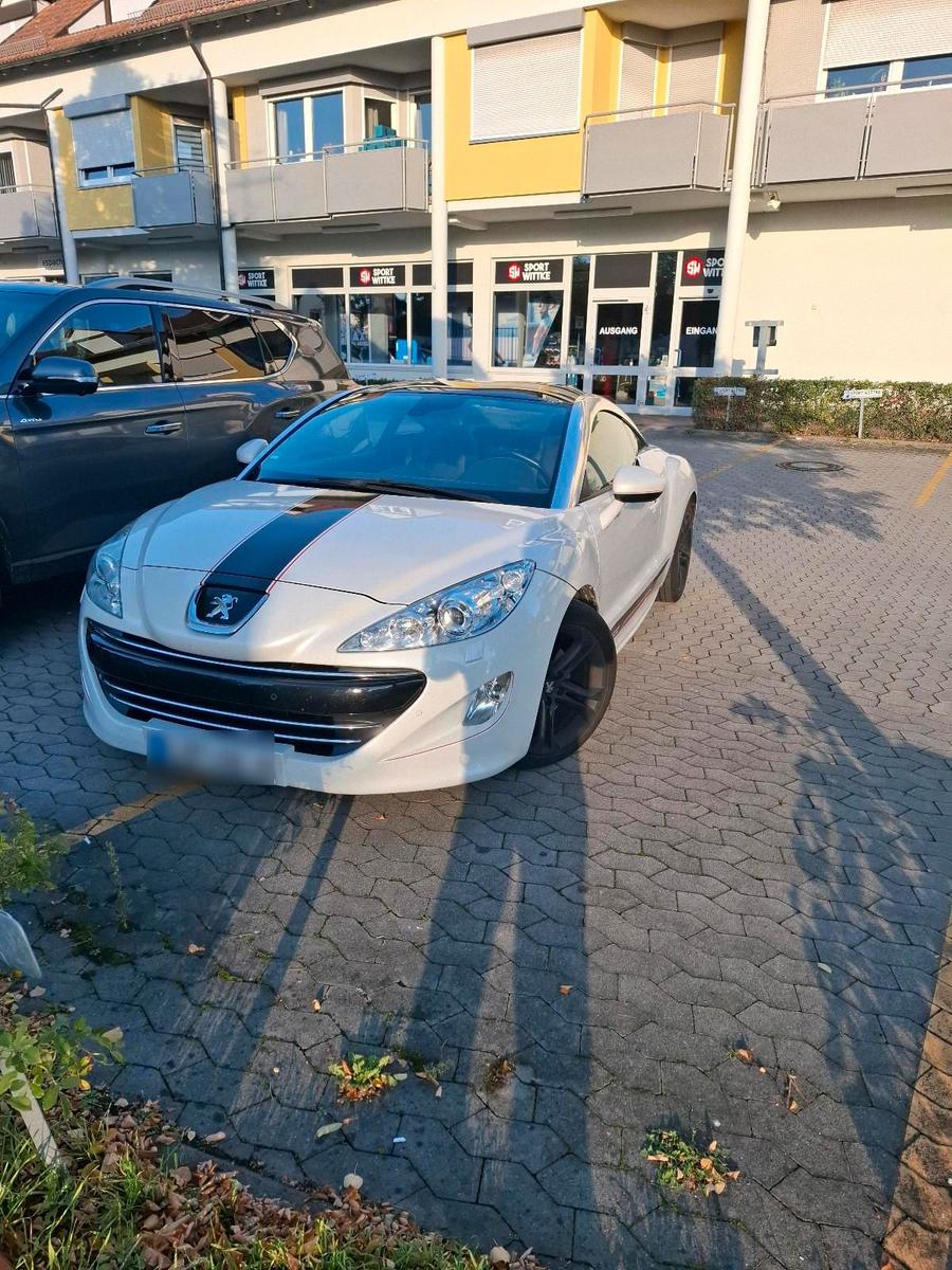 Peugeot RCZ