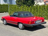 Mercedes-Benz SL 560 - Mercedes-Benz SL 560 in Stuttgart