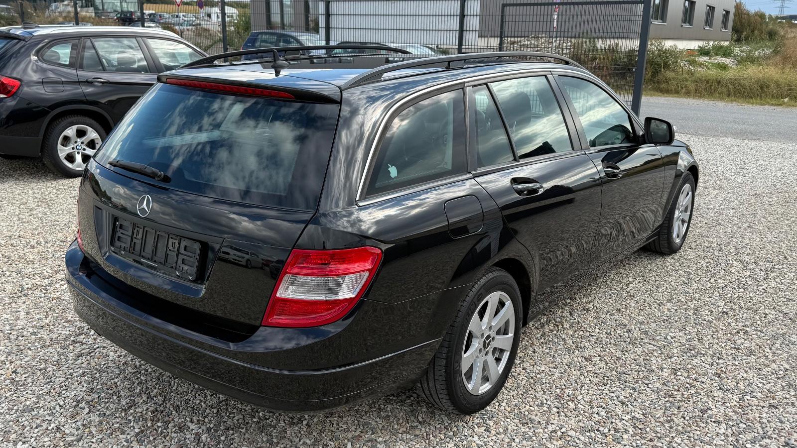 Mercedes-Benz C180 2008 — photo 7