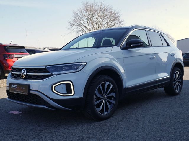 Volkswagen T-Roc 1.5 TSI DSG"Style"AHK+LED+Massage+App+Kam.