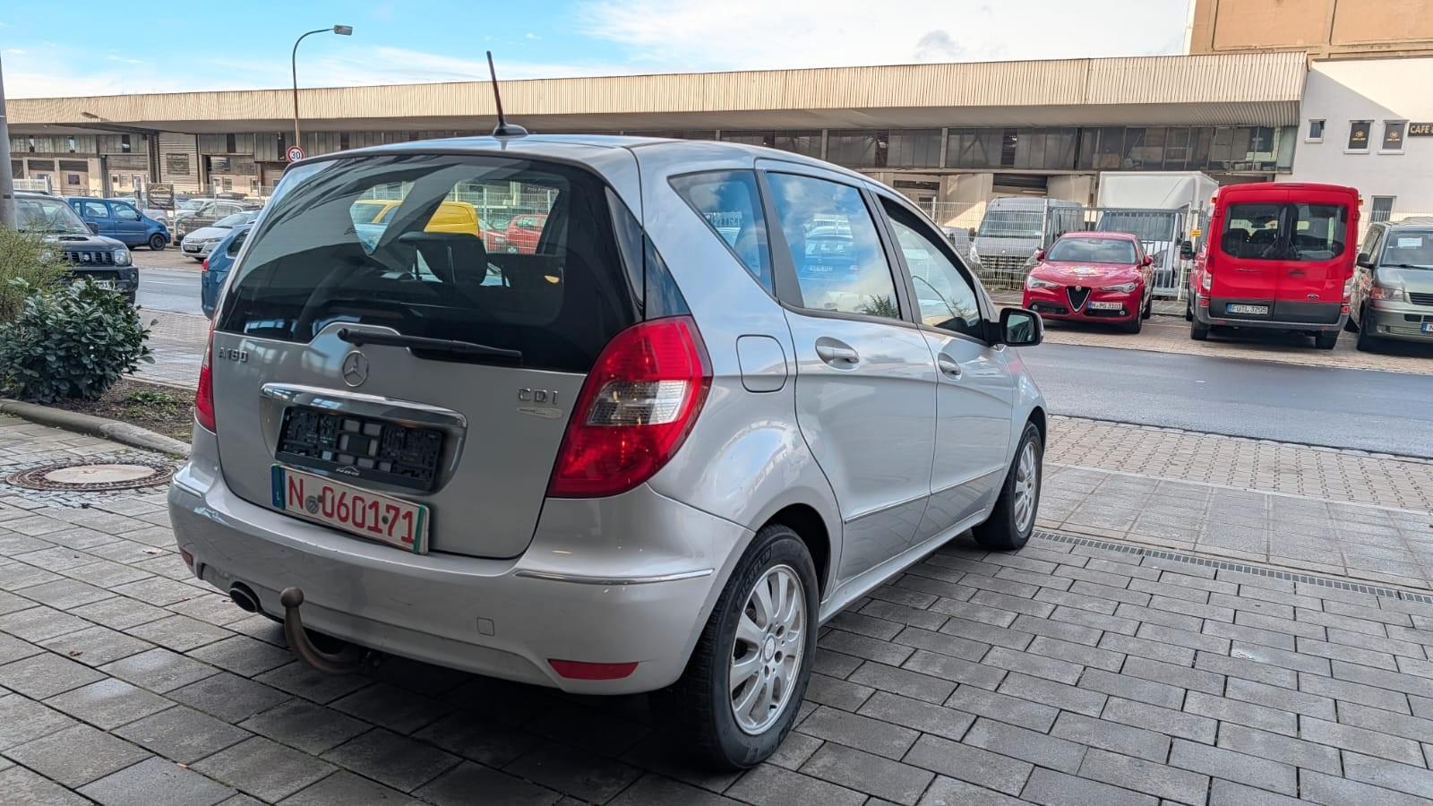 Mercedes-Benz A 180 A A 180 CDI Elegance