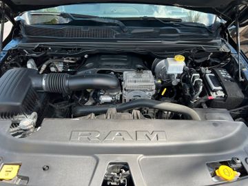 Dodge RAM Rebel 1500 4x4 Crew Cab unfallfrei