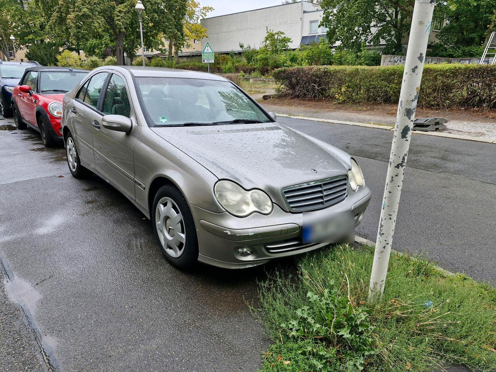 Mercedes-Benz C 180