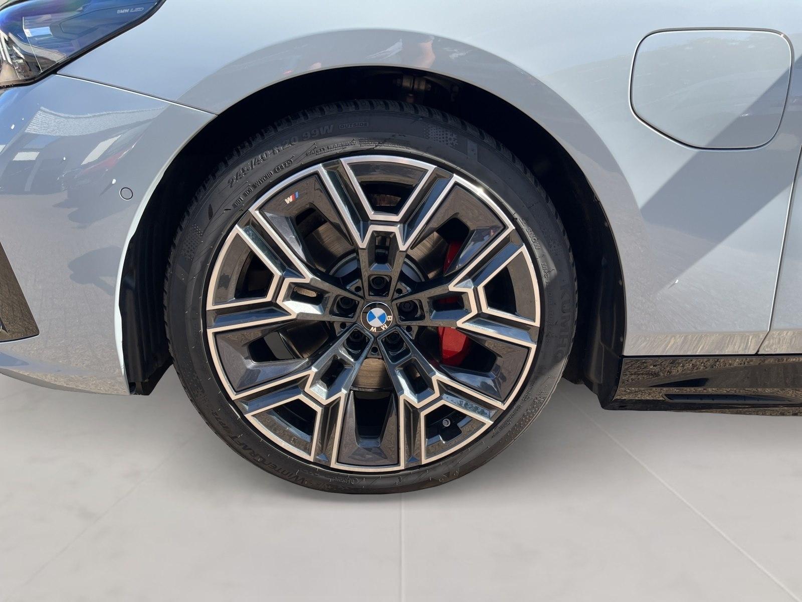 BMW 530e xDrive AHK 360° HEAD-UP SITZBELÜFT RFK HIFI