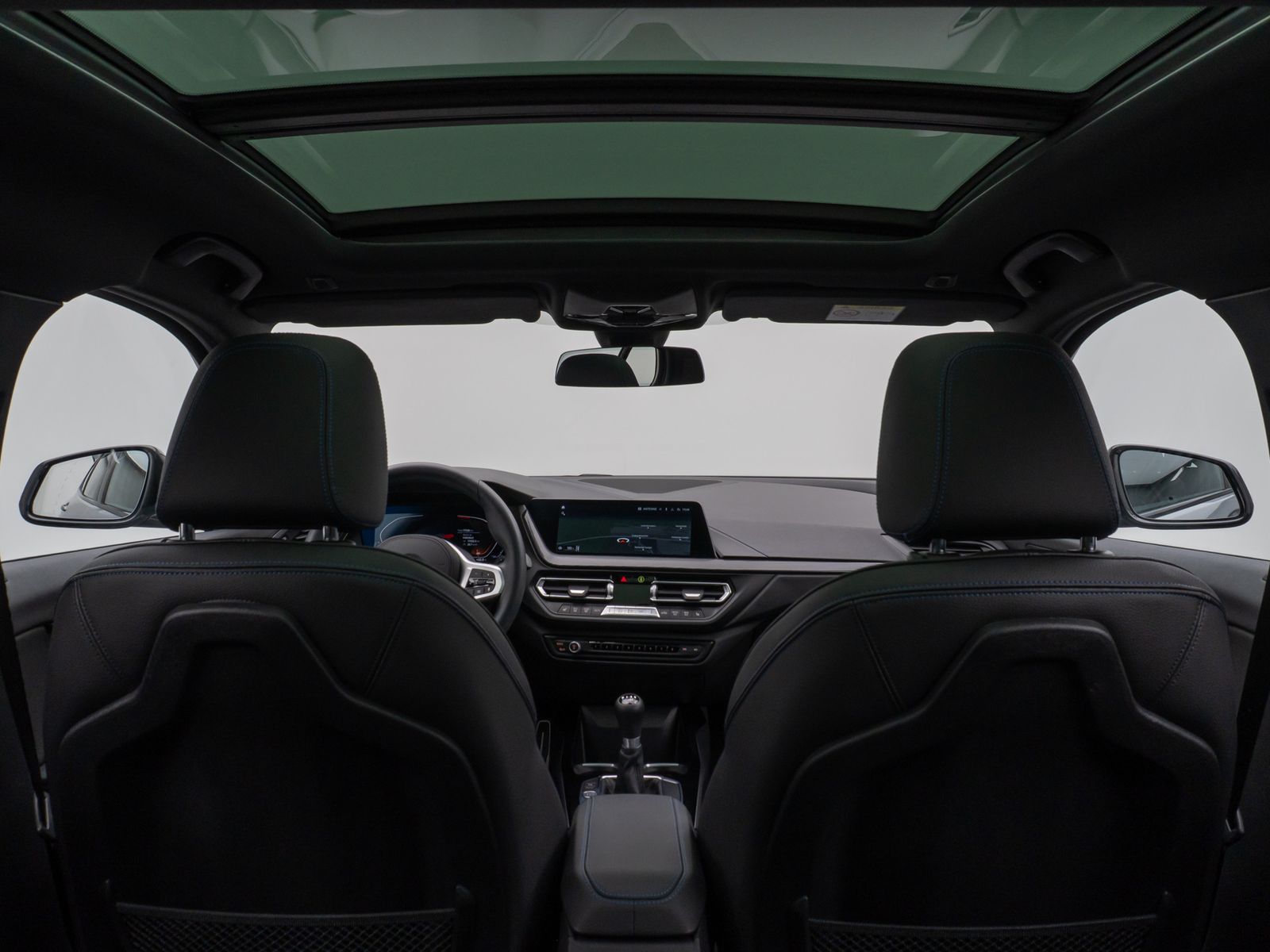 Fahrzeugabbildung BMW 118i M Sport DAB Panorama HiFi Adapt.LED Leder