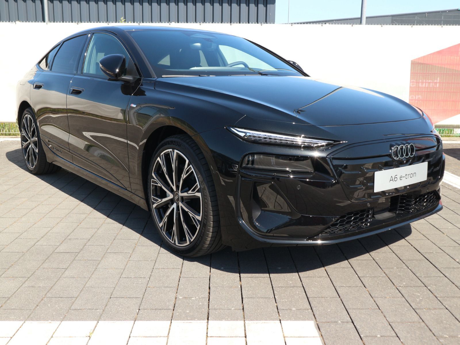 Audi A6 e-tron - Bild 2