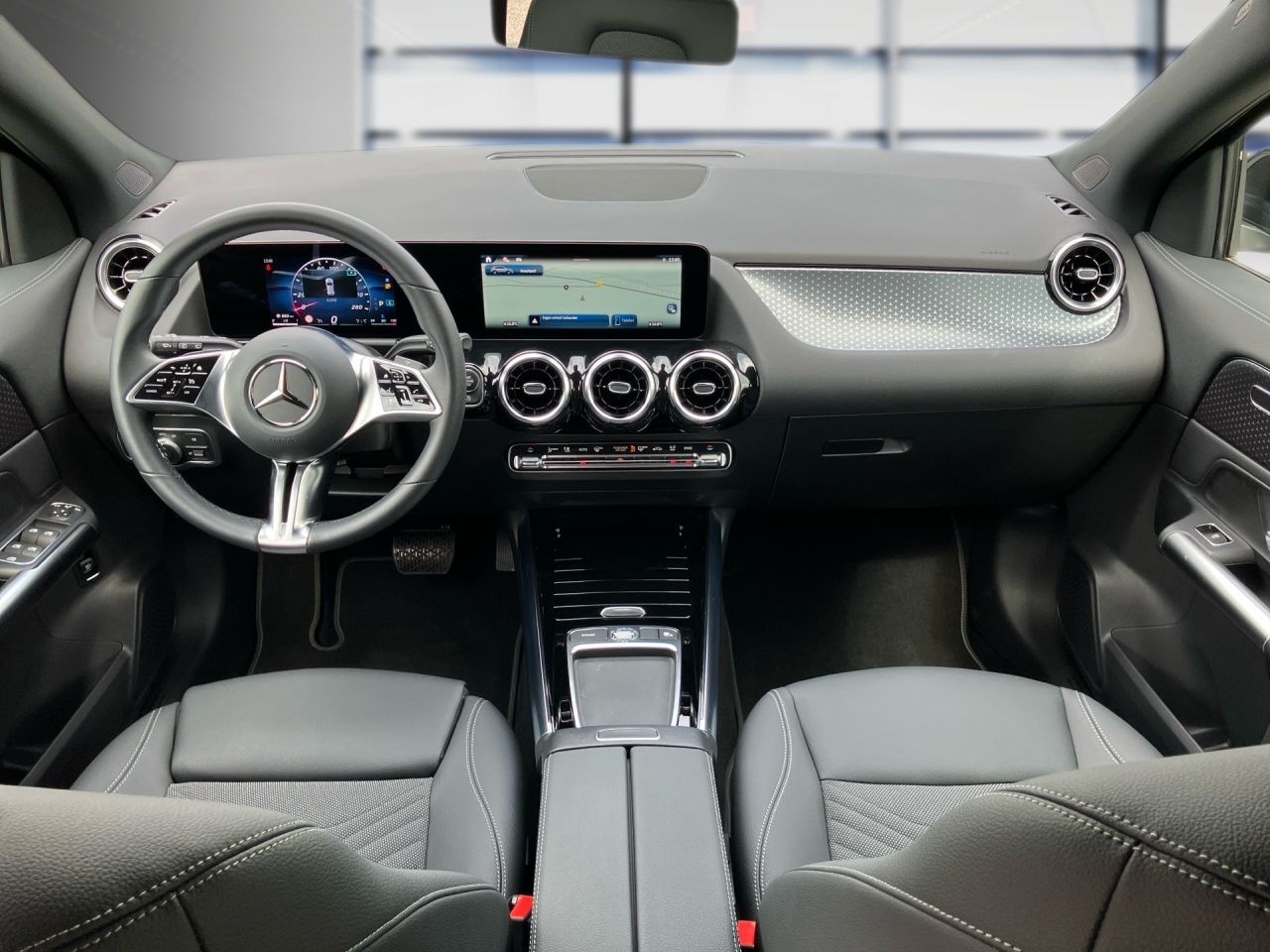 Fahrzeugabbildung Mercedes-Benz GLA 200 d AHK+KAMERA+MULTIBEAM+EASYPACK+