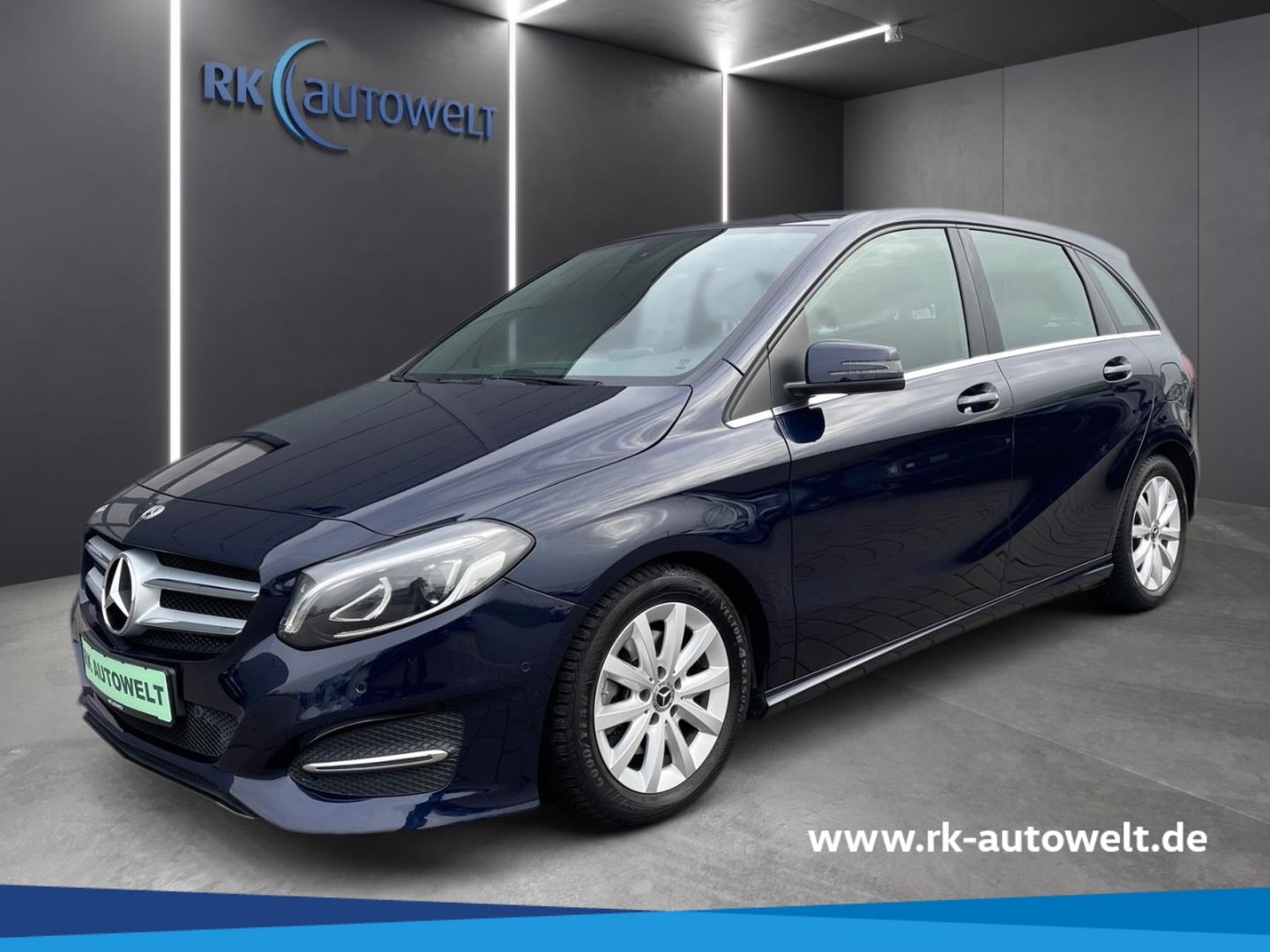 MERCEDES-BENZ B 180 Style DSG Navi, Kamera,Klima,Parksensoren,