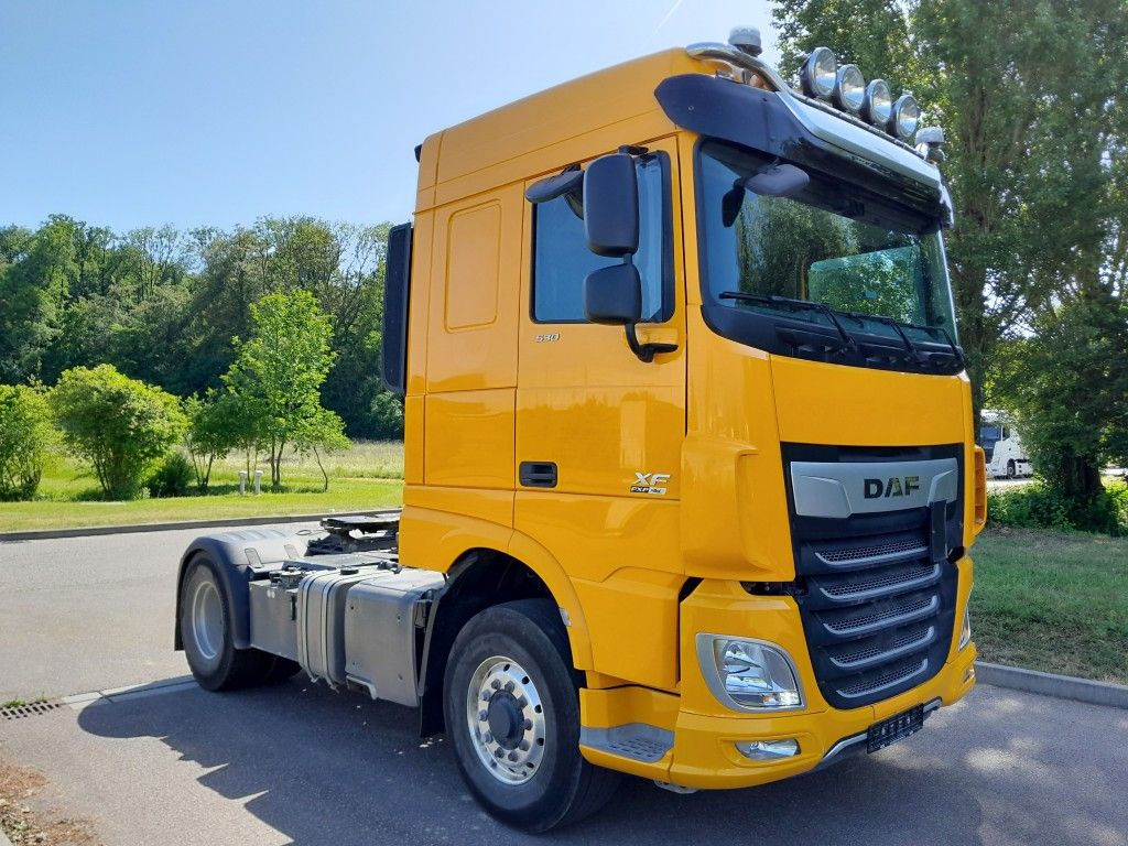 Fahrzeugabbildung DAF FT XF 530 SC PXP, 4x4, Kipphydraulik