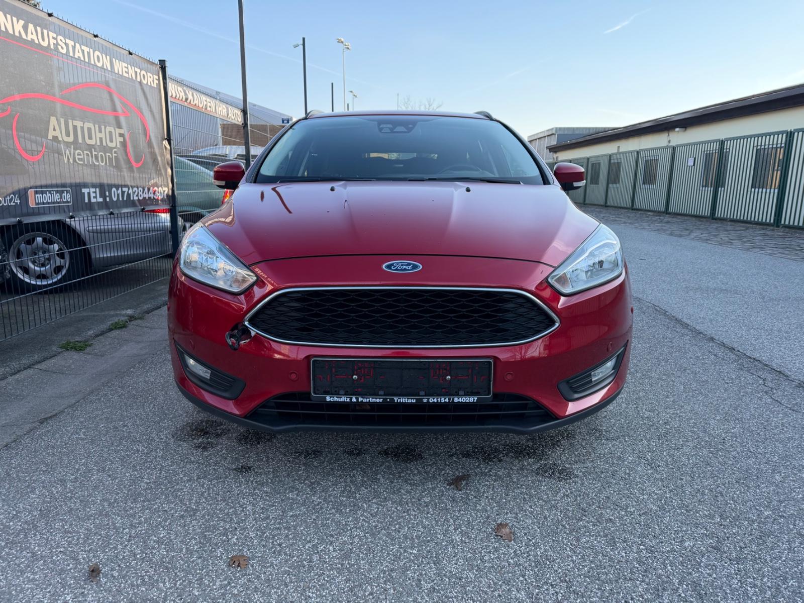 Ford Focus 2015 — photo 15