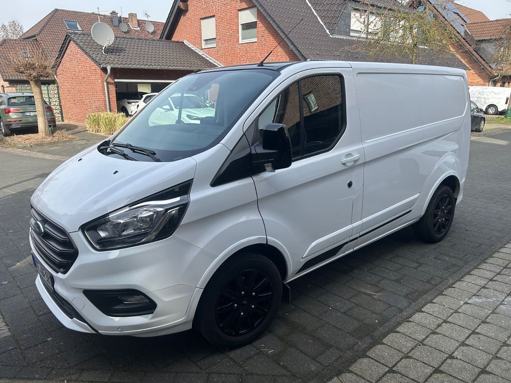 Image of Ford Transit Custom