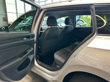 MYAUTOCENTER – Gebraucht- und Jahreswagen mit Werkstattservice in Pfaffenhofen Volkswagen Golf VIII Variant *Parkass.*LED*Virtuel*AHK*