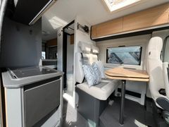 Adria 640 SGX 60Y JUBILEE*Dachkima*LED Sheinw*138l Küh