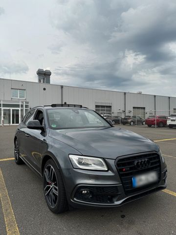 AUDI Audi SQ5 BiTDI Quattro  Vollausstattung