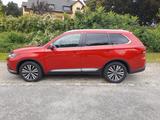 Mitsubishi Outlander 2.0 MIVEC Active ClearTec 2WD CVT ... - Mitsubishi Outlander: Active