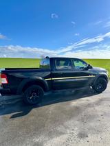 Dodge RAM 1500 5,7 V8 e-Torque Crew Cab - Dodge RAM: 1500 Crew Cab