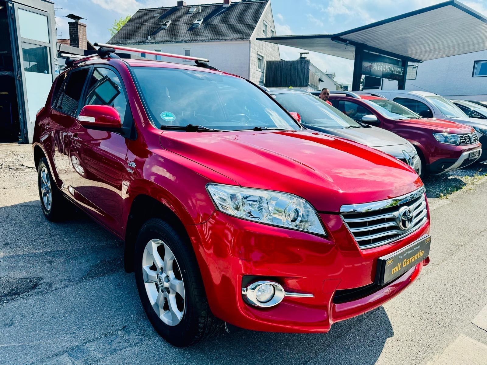 Toyota RAV 4 2,2-l-D-4D 4x4 Executive Automatik Kamera