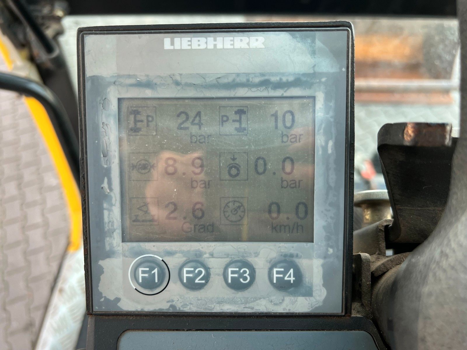 Fahrzeugabbildung Liebherr A 900 C ZW Litronic / 19.616 h / 2009