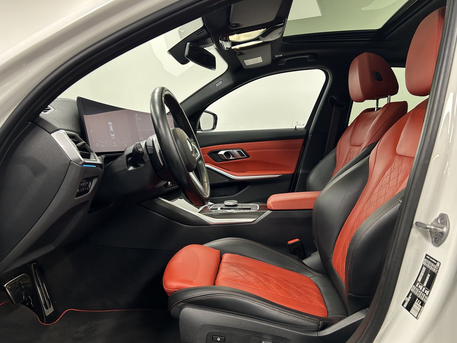 BMW 320i Limousine M Sportpaket Pro Harman Kardon Hi foto 4
