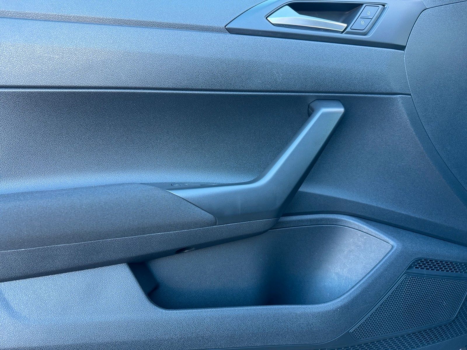 Fahrzeugabbildung Volkswagen Polo 1.0 MPI  FRESH