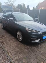 Seat Leon 1.4 e-HYBRID FR Plus DSG Sportstourer F... - Seat Leon mit Hybrid-Antrieb: Kombi