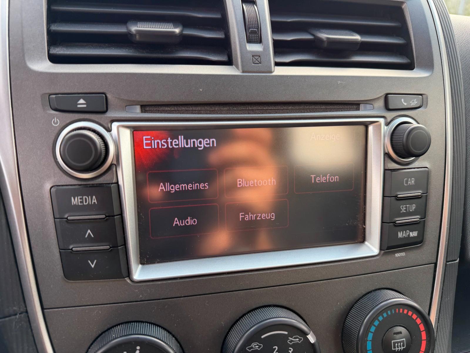 Toyota Verso-S 2011 — photo 15