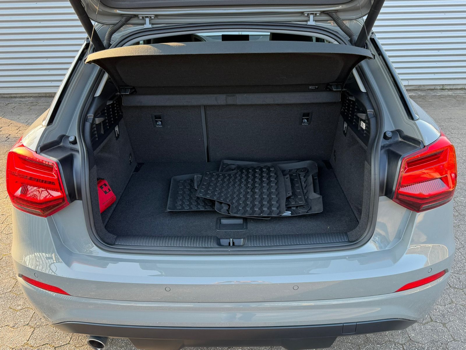 Fahrzeugabbildung Audi Q2 30 TDI sport