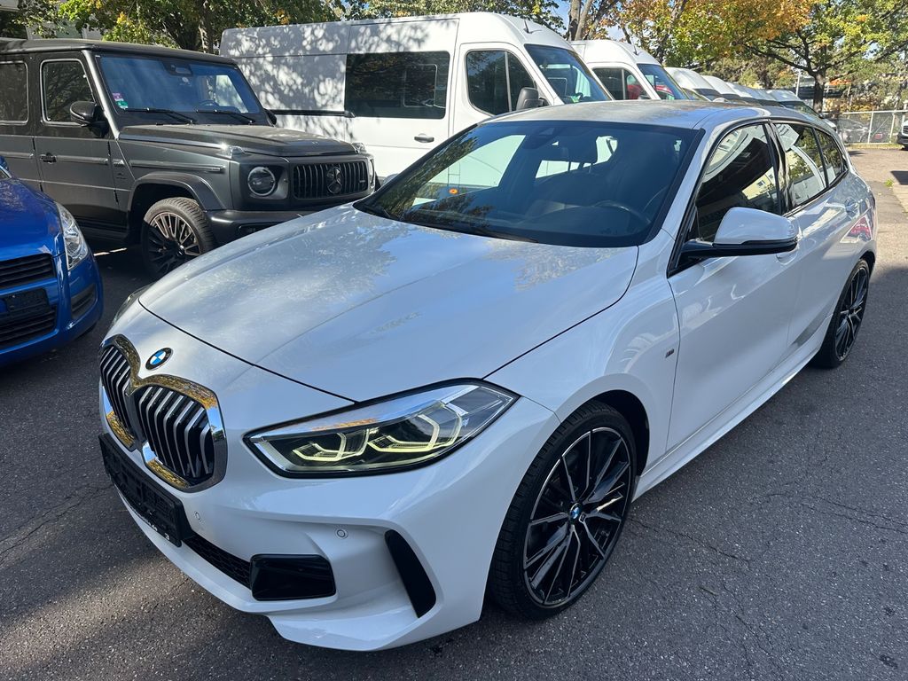 Image of BMW 120