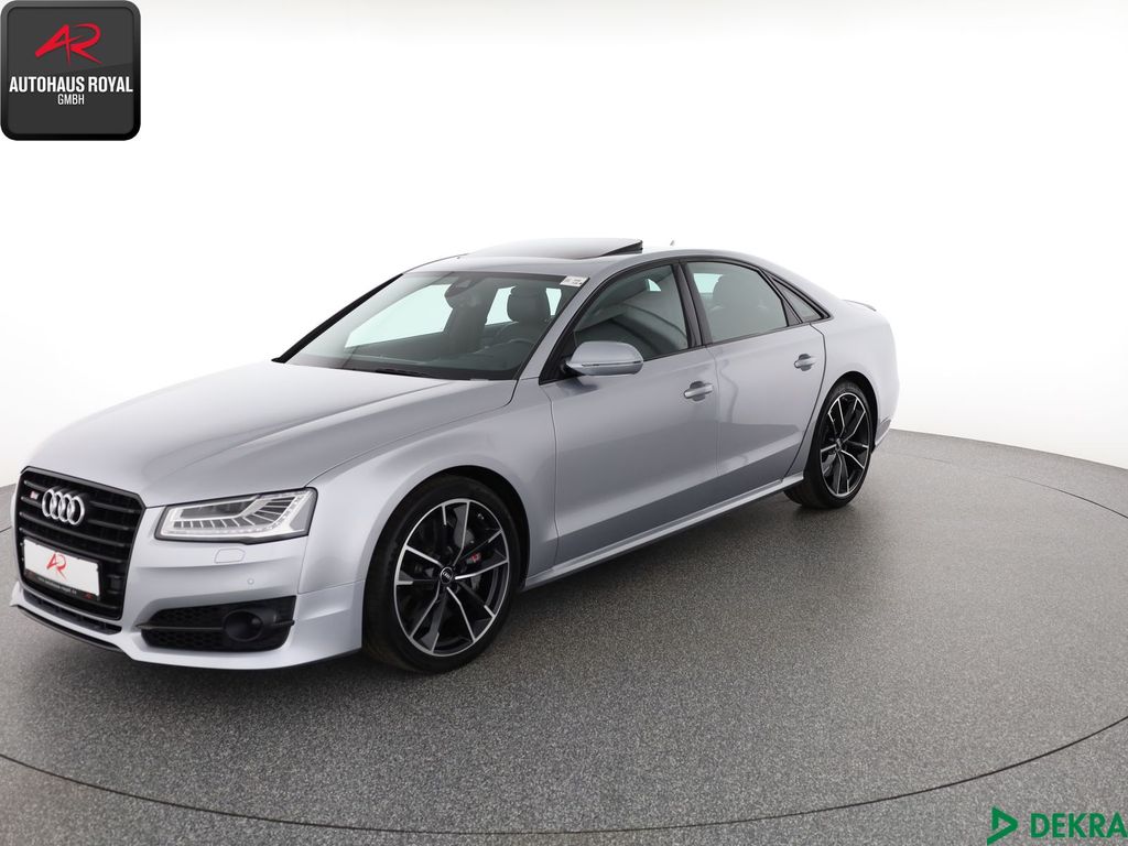 Audi S8