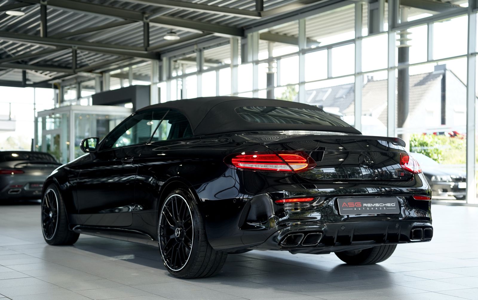 Mercedes Benz C 63 Amg