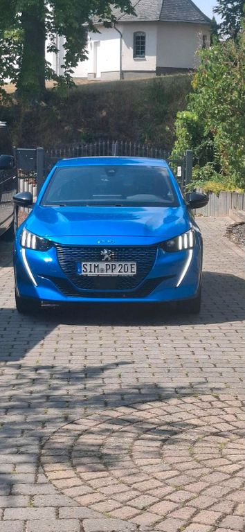 Image of Peugeot e-208