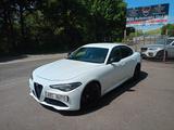 Alfa Romeo Giulia Super Navi Leder Service H. neue zanrieme - Alfa Romeo in Saarbrücken