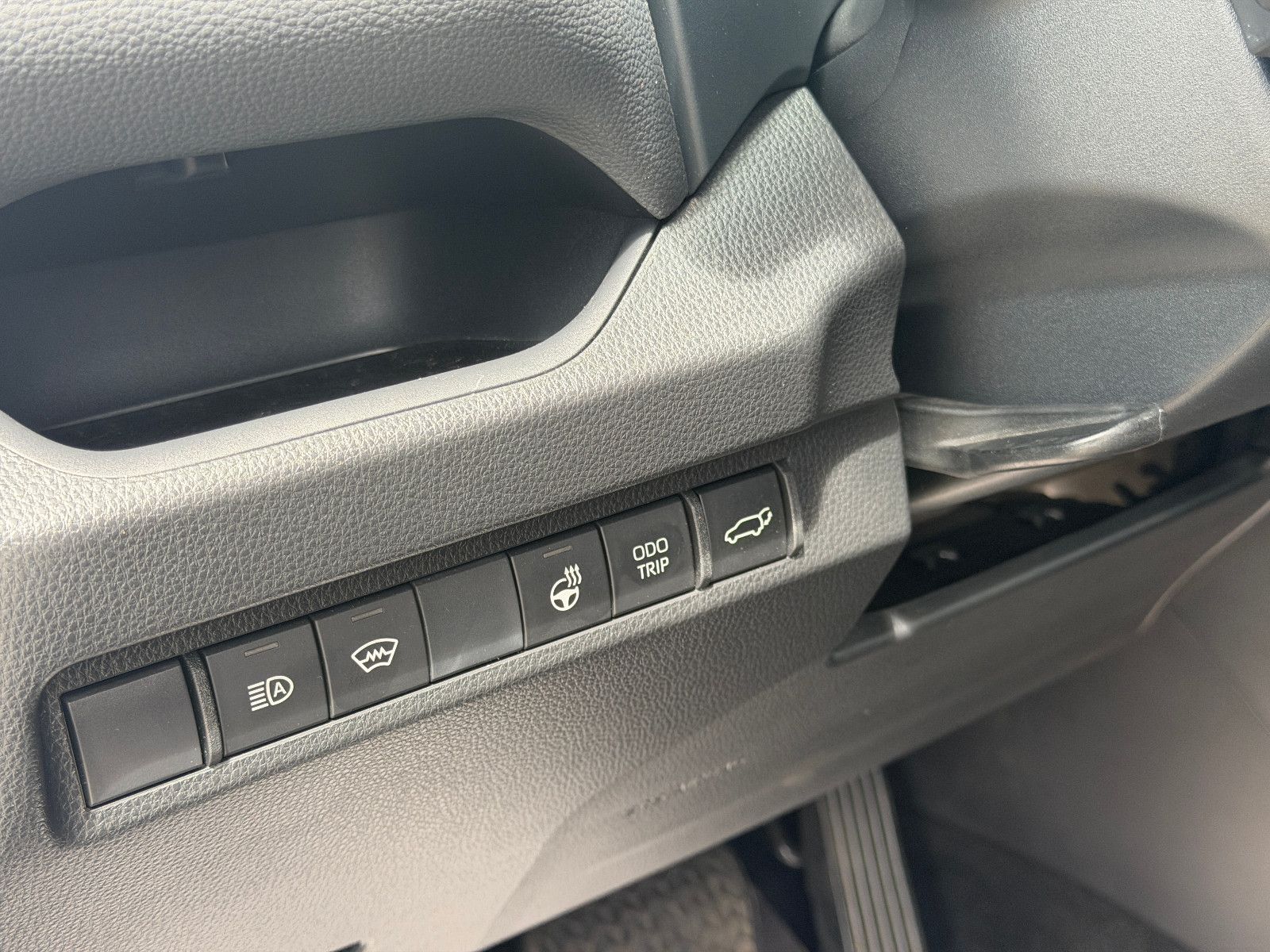 Fahrzeugabbildung Suzuki Across 2.5 Plug-In Hybrid Comfort+ E-Four/ACC/