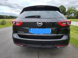 Opel Eleganz trifft auf Fahrkomfort - Opel Insignia von privat