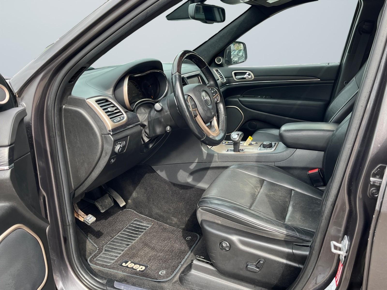 JEEP GRAND CHEROKEE 3.0 SUMMIT / BVA / ACC / 4X4 / PANORAMIQUE | 250 ch |/ GARANTIE