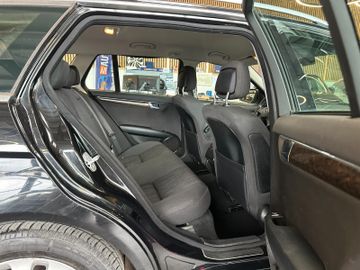 Mercedes-Benz C 200 *Tempo*Navi*Szhz*Pdc*