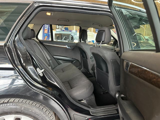 Mercedes-Benz C 200 *Tempo*Navi*Szhz*Pdc*