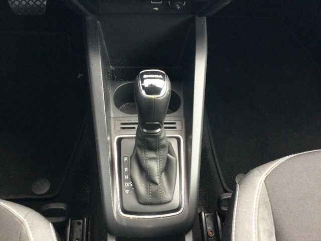 Fabia 1.0 TSI Style Green tec PDC SHZ KAMERA