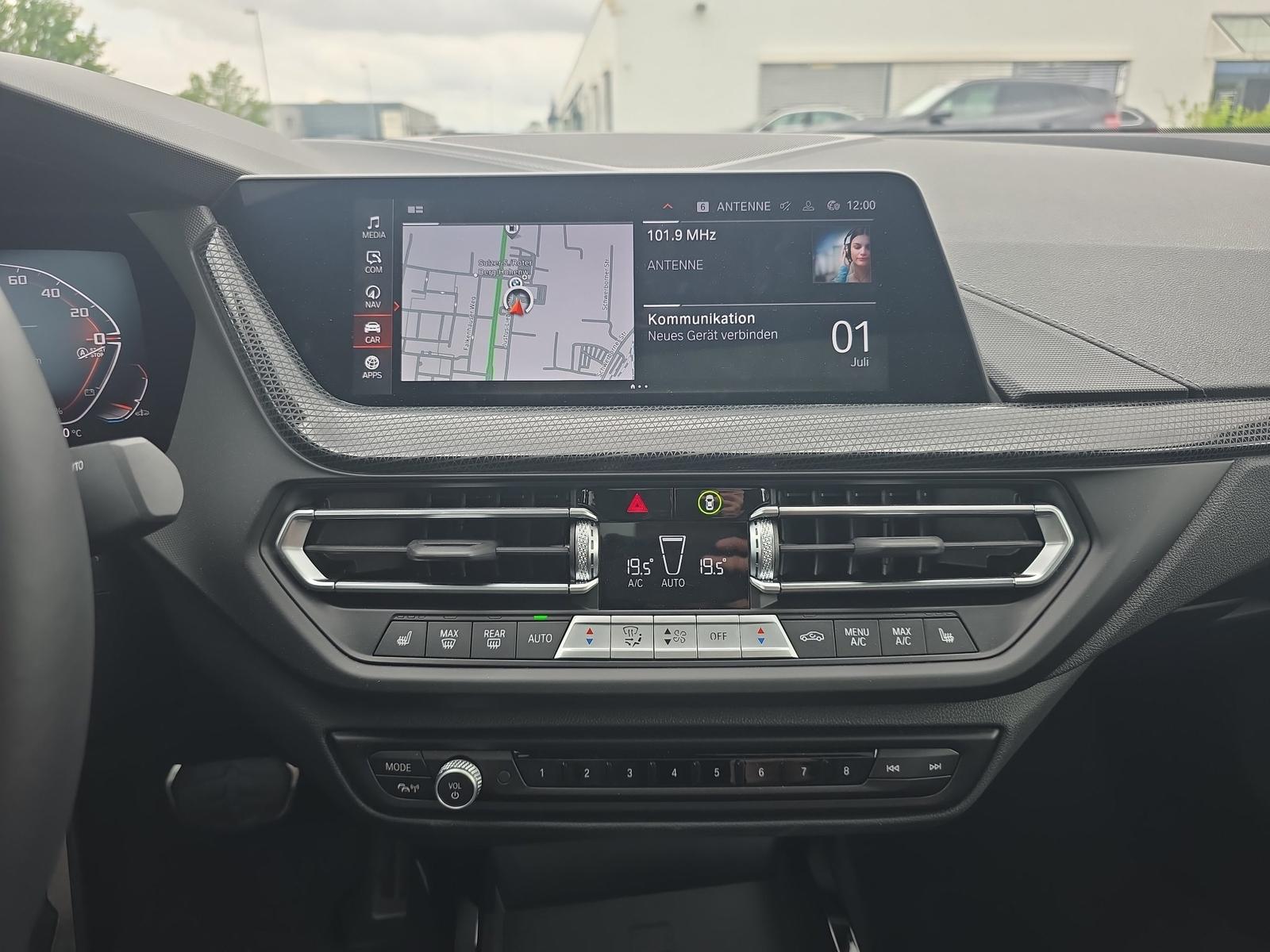 BMW M235i xDrive Gran Coupé Head-Up HK HiFi ACC