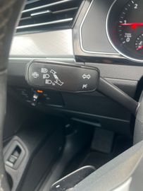 Volkswagen Passat Variant - 11